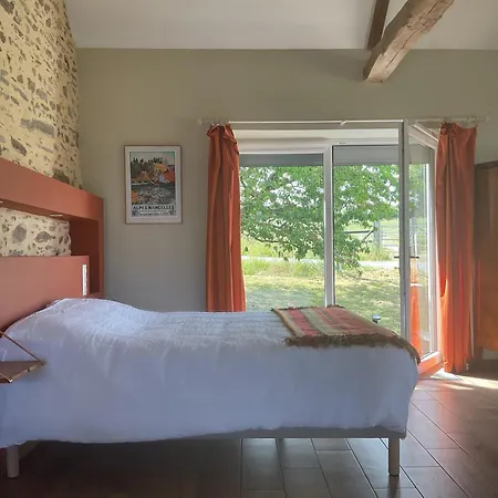 Bed & Breakfast D'hotes Au Coeur De La Mayenne Saint-Mars-du-Desert (Mayenne)
