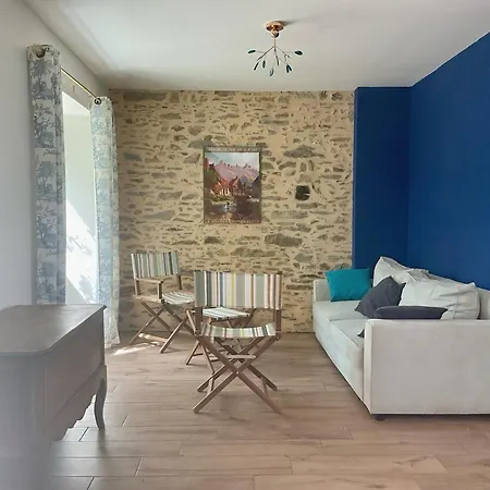 Bed & Breakfast D'hotes Au Coeur De La Mayenne